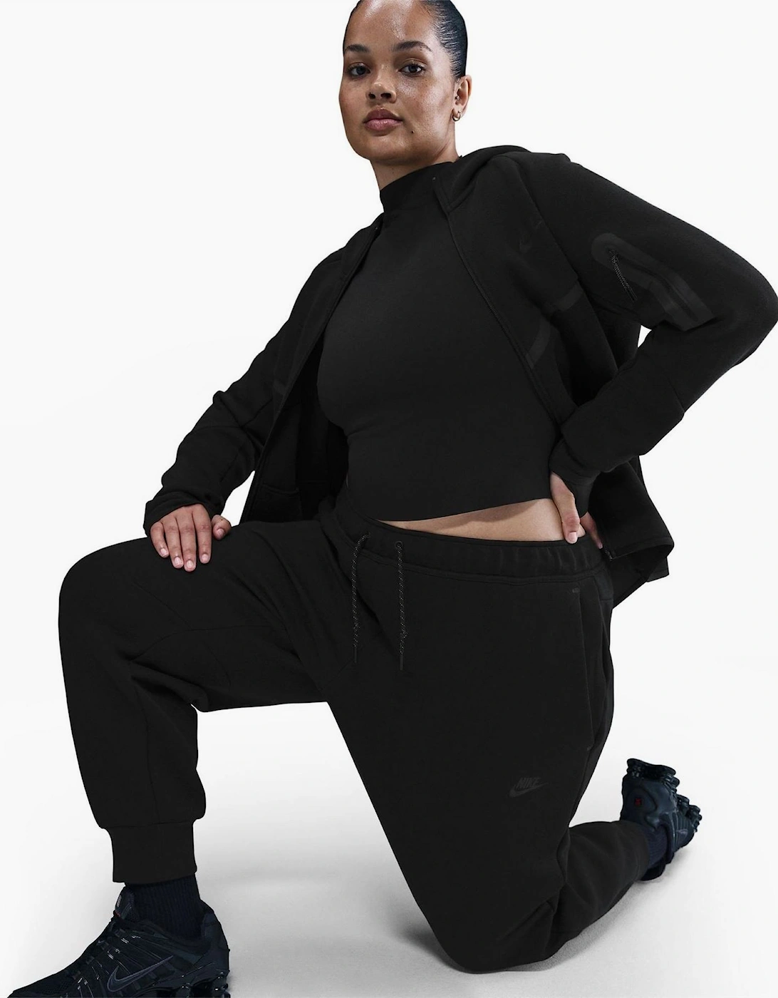 Tech Fleece Tapered Solid Patterned Joggers