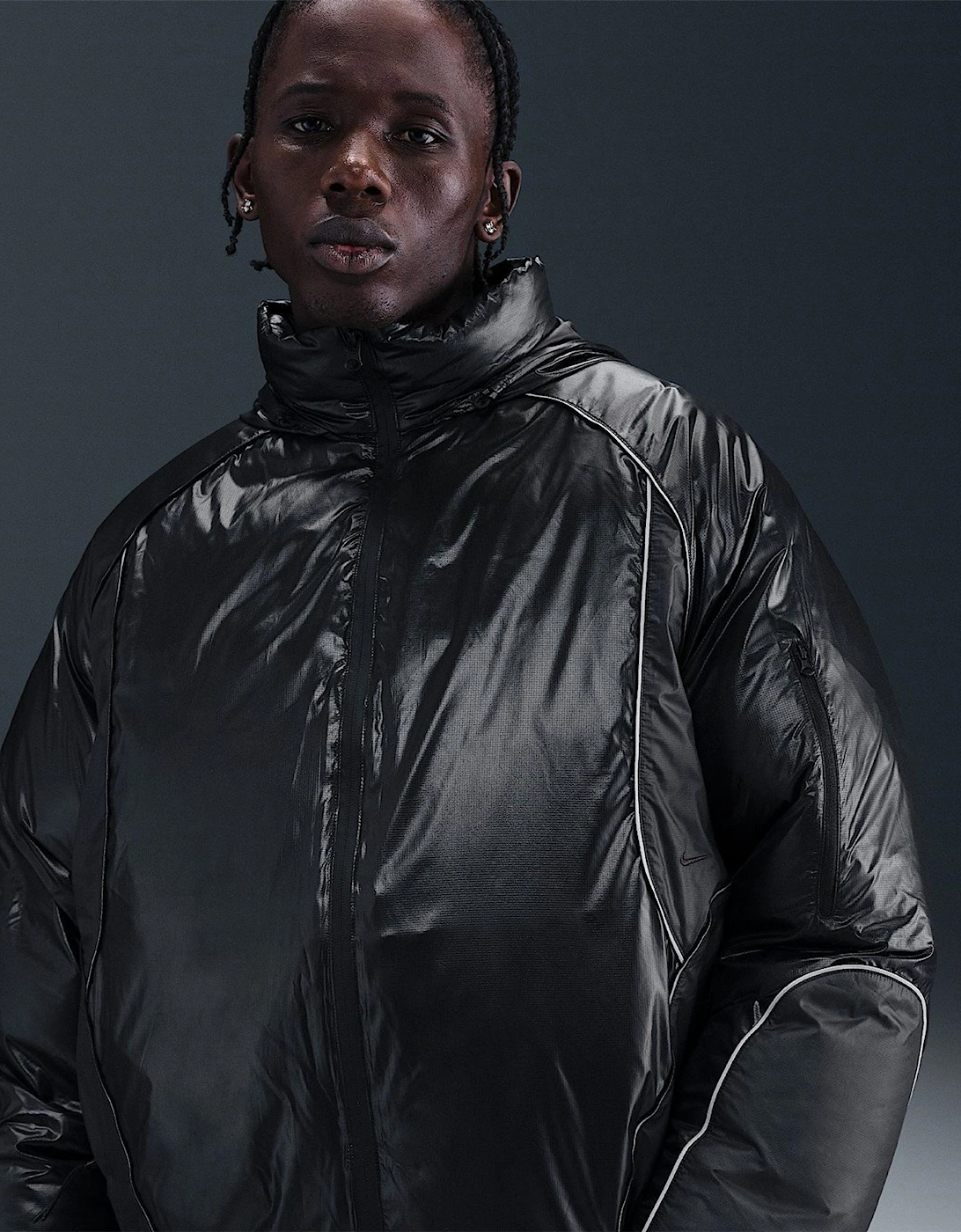 Nike Nike Men's Waxed Hooded Full Zipped Raglan Sleeve Windbreaker - Black