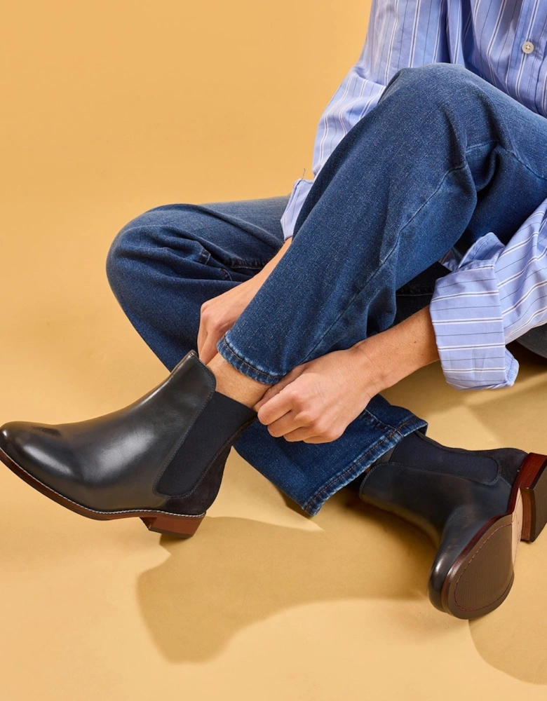 Hush Puppies Colette Leather Women's Navy Wide Fit Flat Chelsea Boots