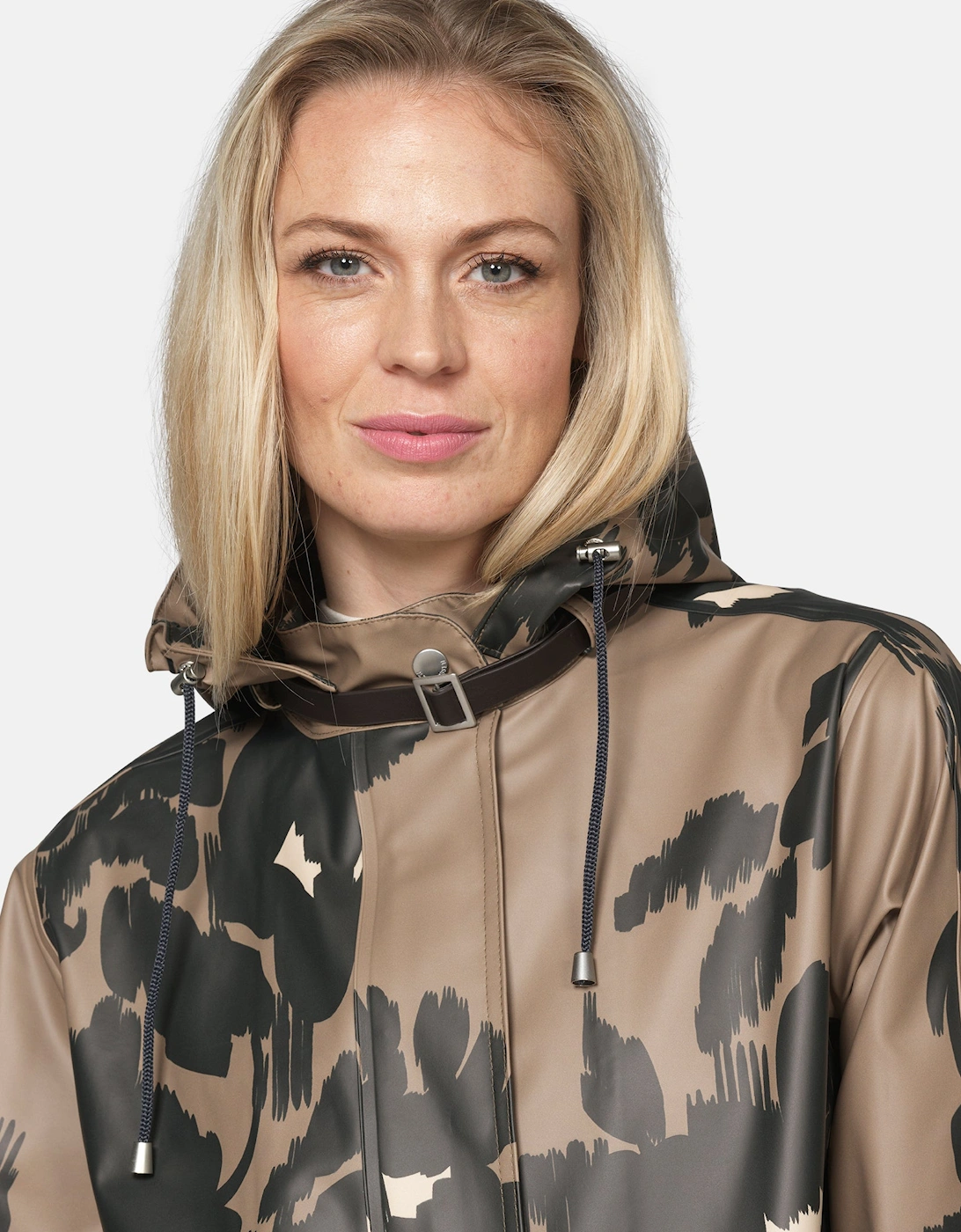 Ilse Jacobsen Rain Print Womens A-Line Rubberised Raincoat - Floral Decors 732