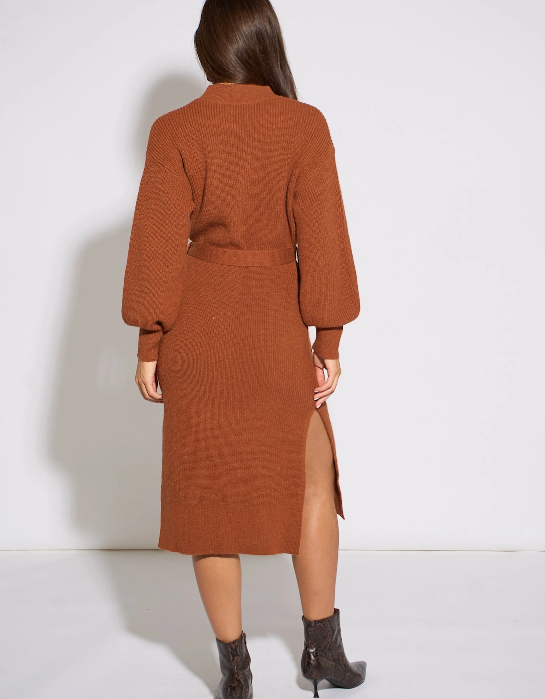 Tan Belted Knitted Long Sleeve Dress