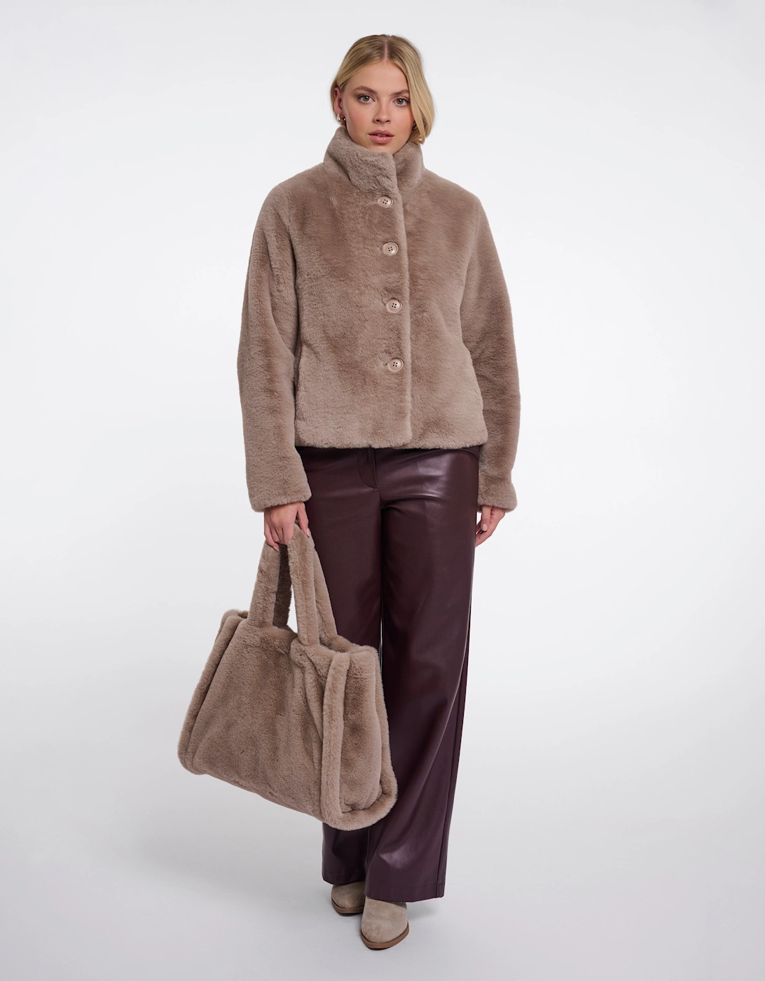 Rino & Pelle Daan Womens Big Faux Fur Shopper - Mocha Latte