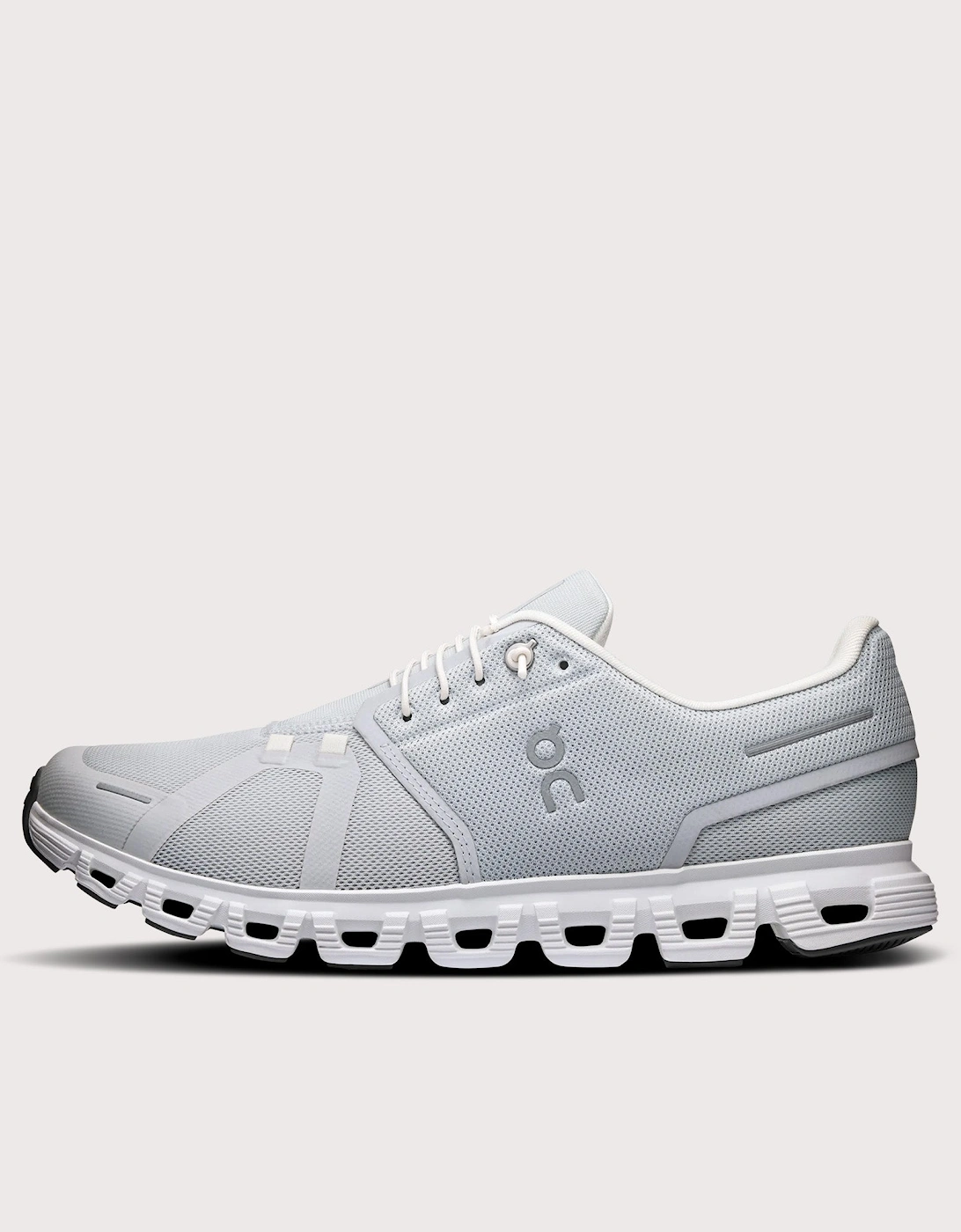 Cloud 6 Sneakers