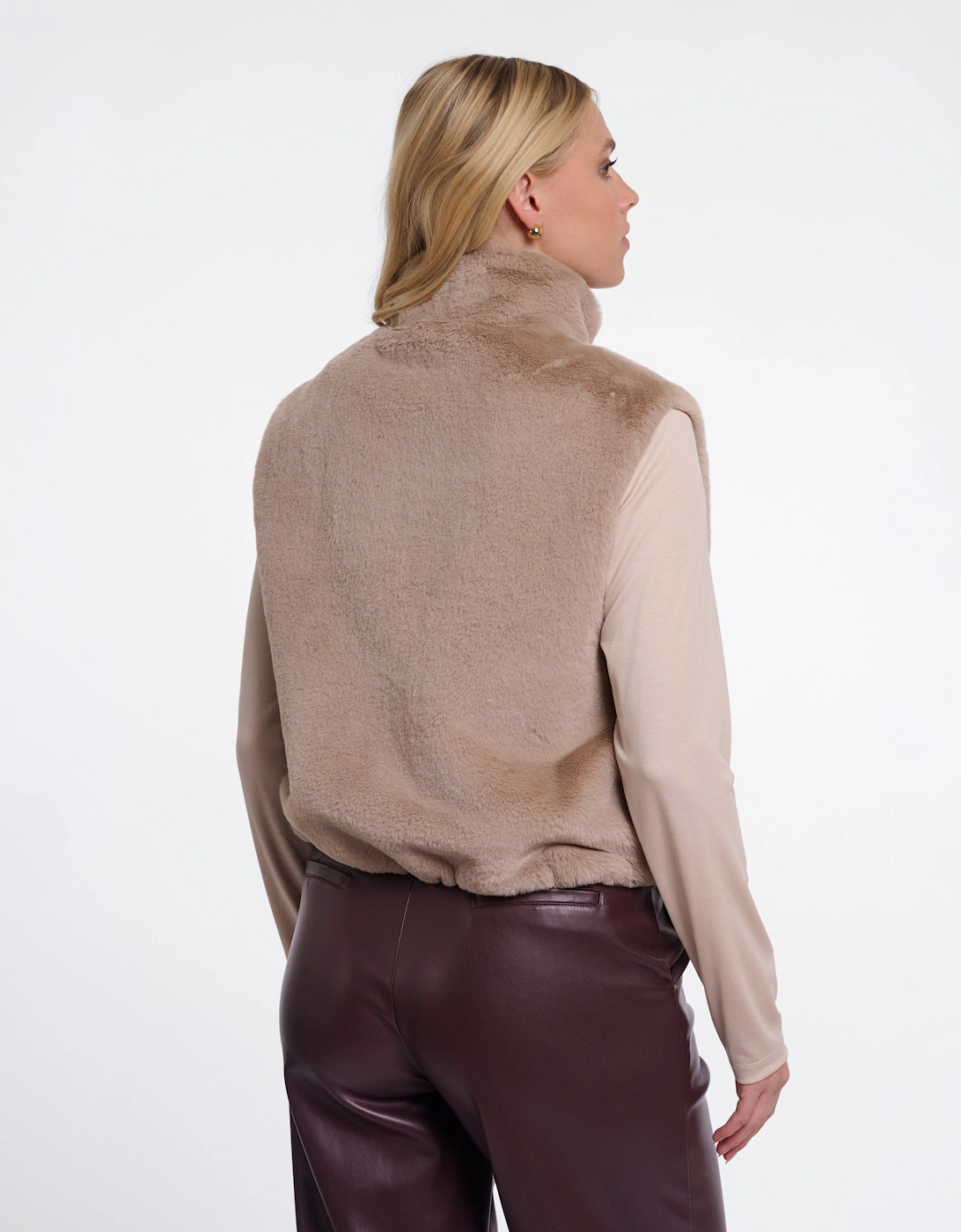 Rino & Pelle Nikki Womens Short Faux Fur Waistcoat - Oat