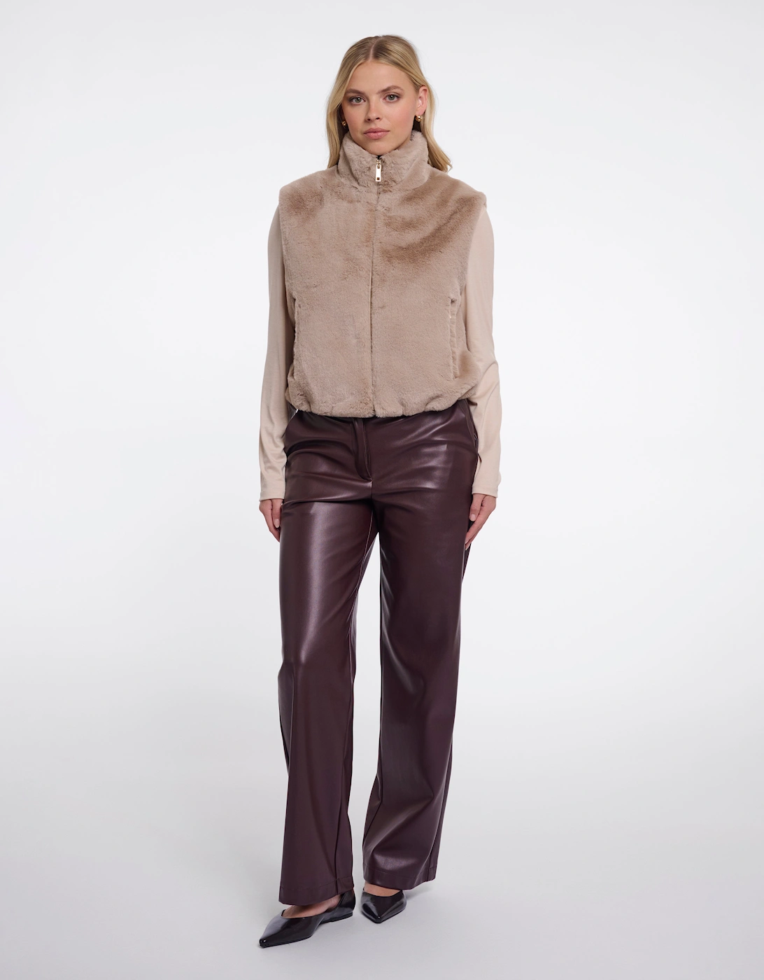 Rino & Pelle Nikki Womens Short Faux Fur Waistcoat - Oat