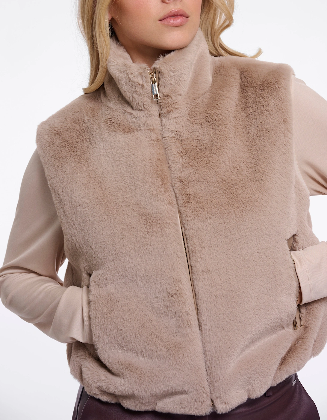 Rino & Pelle Nikki Womens Short Faux Fur Waistcoat - Oat