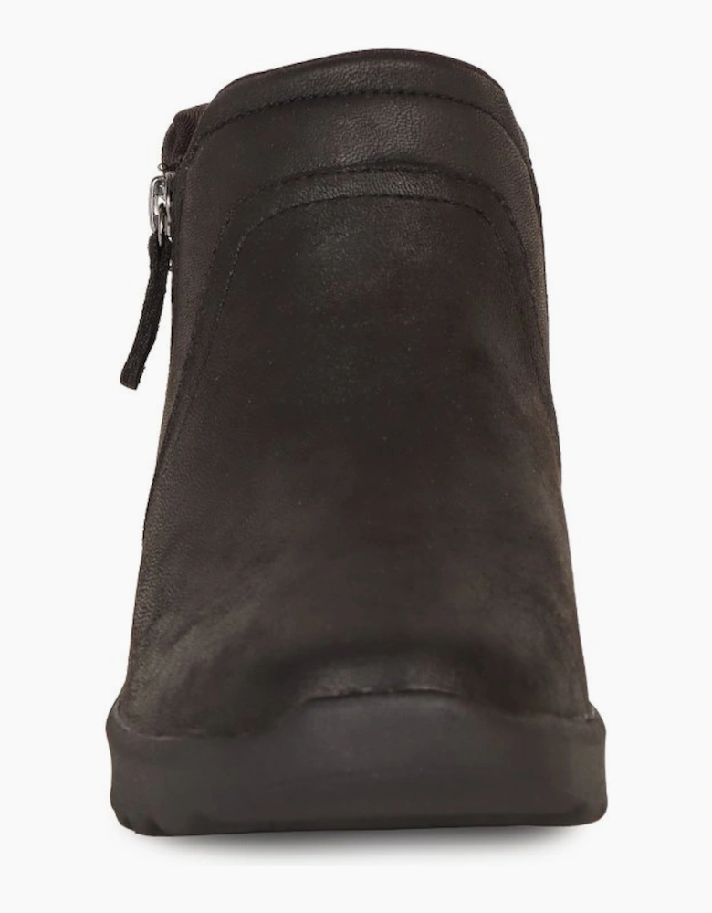 Lovely Vibe Womens Ankle Boots