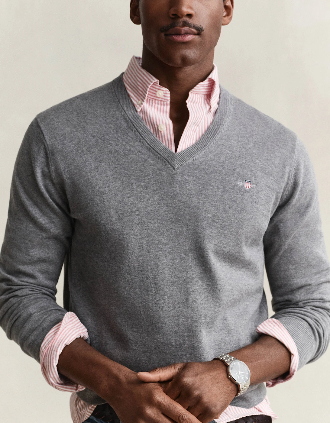 GANT Mens Classic Cotton Shield Logo V-Neck Jumper - 92 Dark Grey Melange