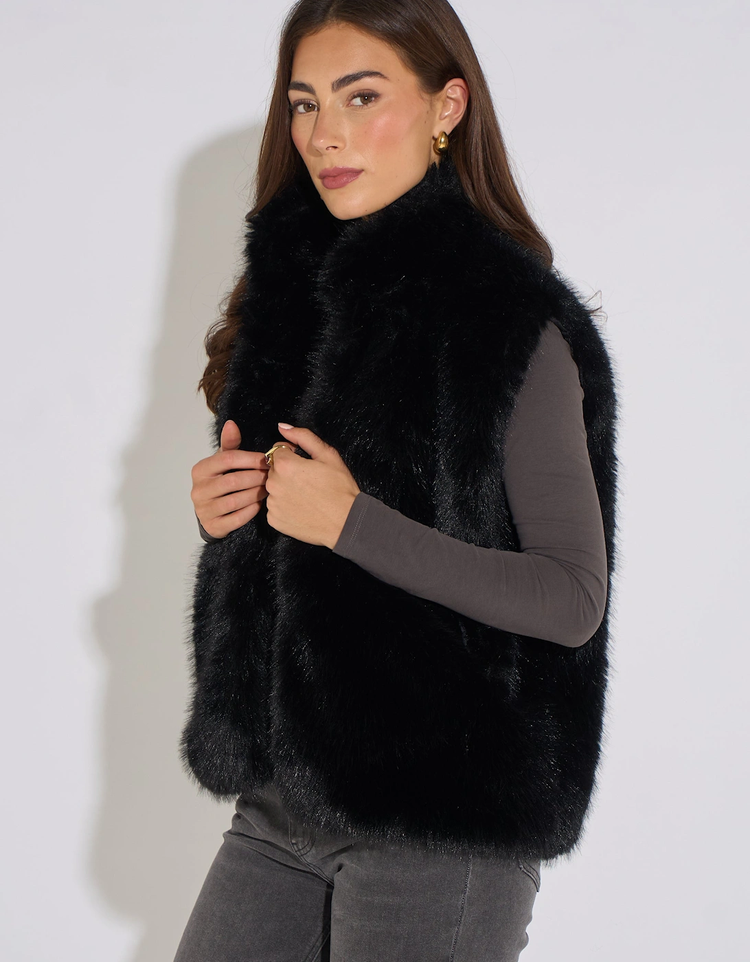 Black Boxy Faux Fur Gilet