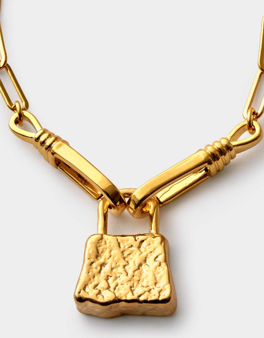 Luxe lock waterproof gold bracelet