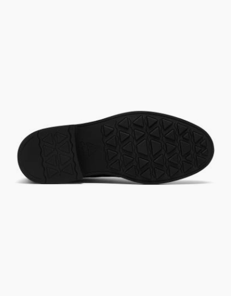 Clarks Newford Lace in black leather