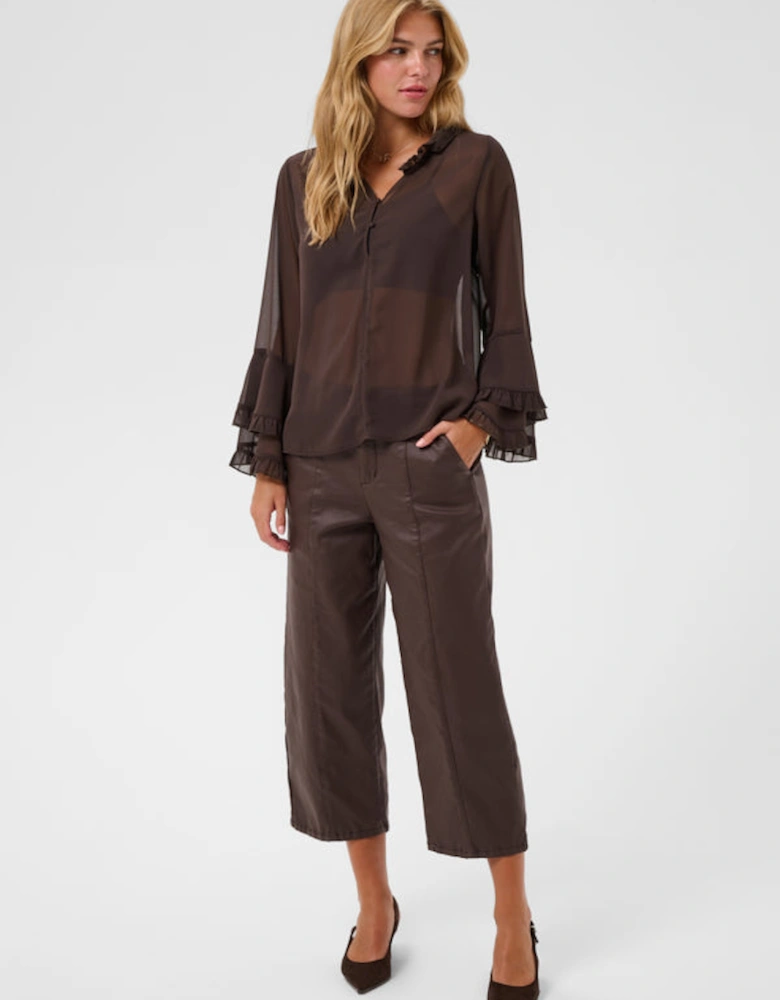 Flouncy blouse in Java