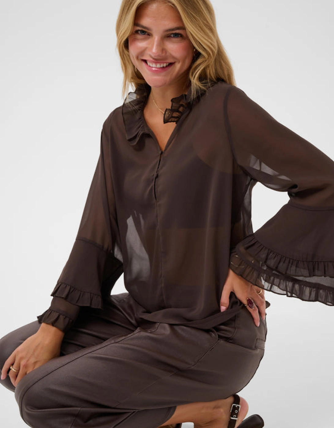 Flouncy blouse in Java