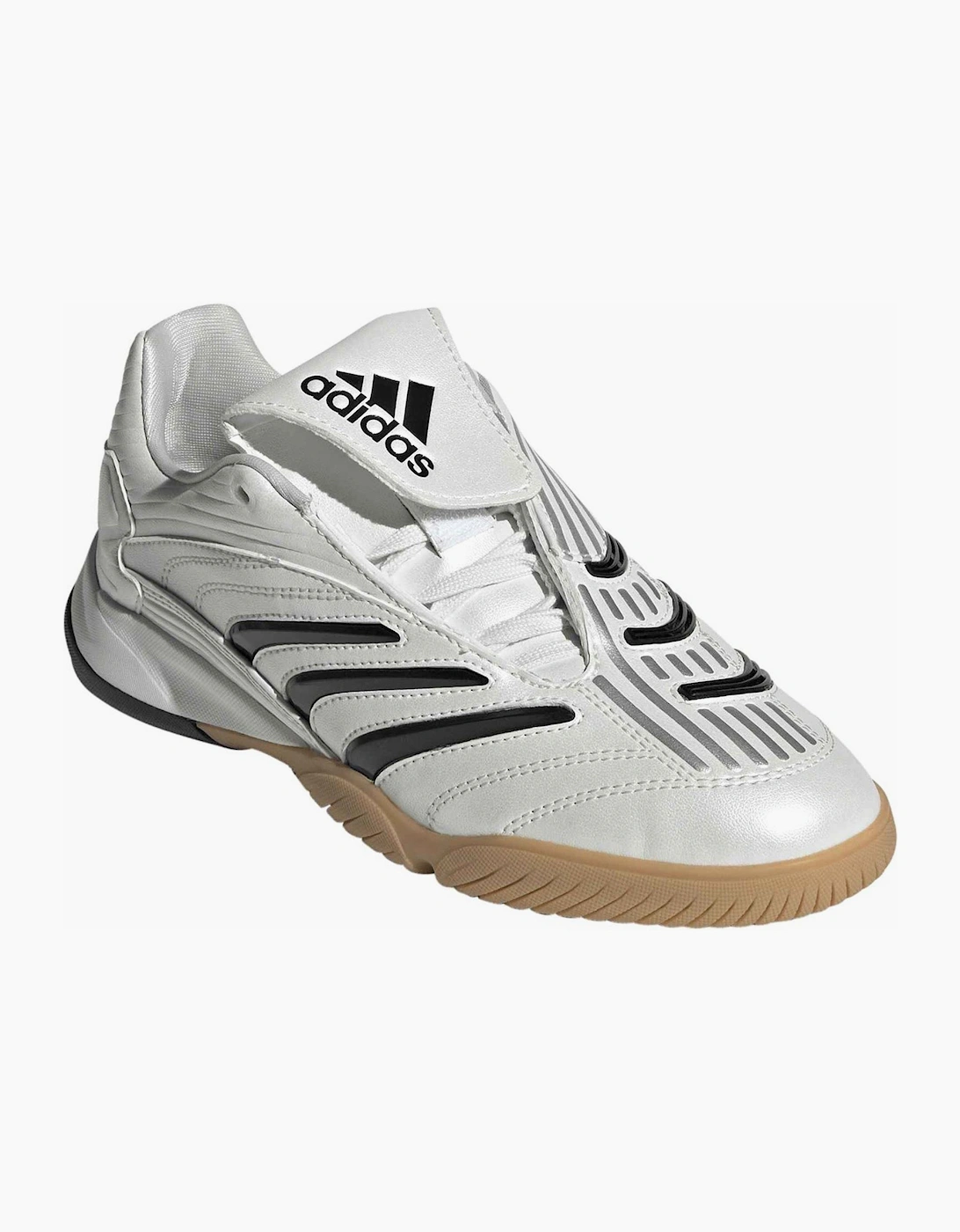 Pred Sala Low Top Lace-Up Sneakers