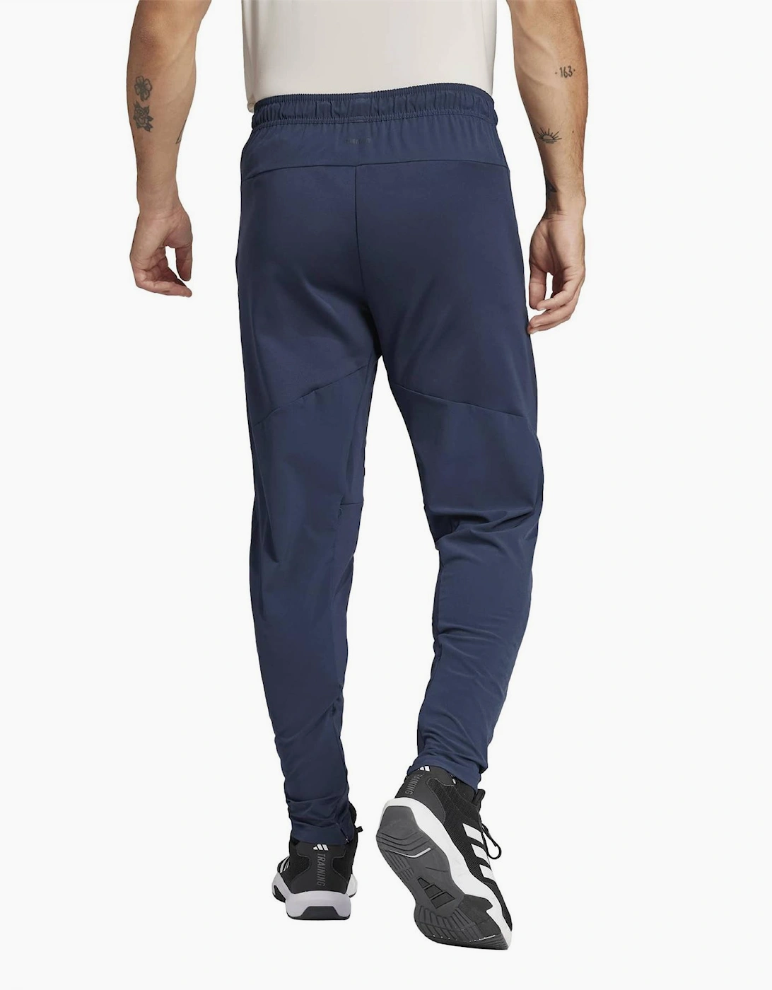 Hybrid Tapered Slim Solid Patterned Pants