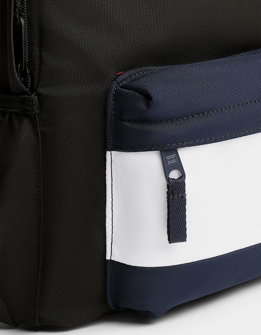 Tommy Hilfiger Kids Essential Flag Backpack in Black