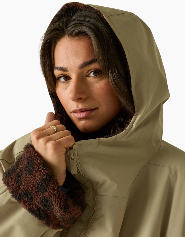 Regatta Unisex Adult Leopard Waterproof Changing Robe