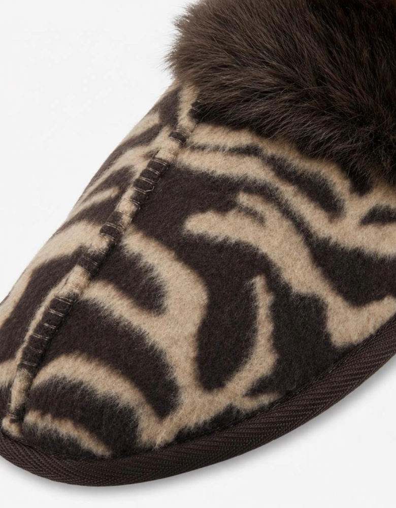 Totes Isotoner ANIMAL PRINT MULE SLIPPER Womens Mules Brown