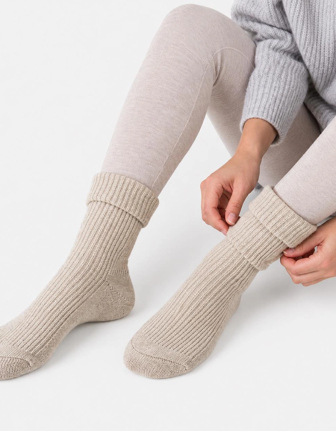 Totes Toasties 1PP CASHMERE TURN OVER TOP SOCKS Womens Ankle Socks Oat