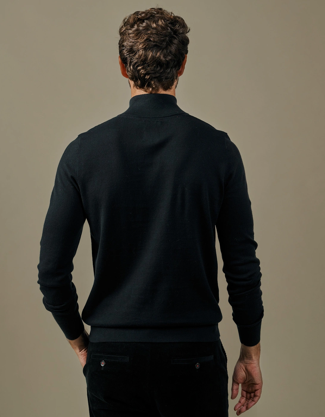Daw Cotton Zip Neck