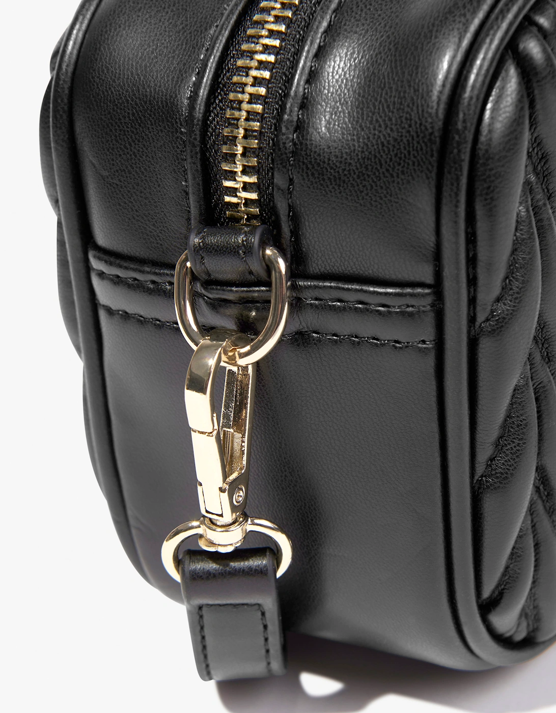 Guess Girls Quilted Crossbody Bag in Black (18cm)