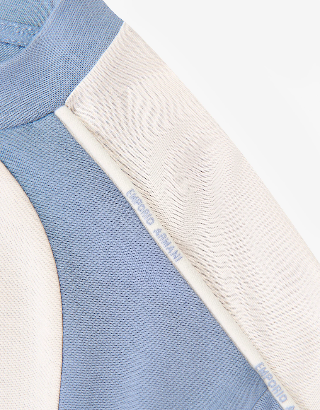 Emporio Armani Boys Colourblock Logo T-Shirt in Blue