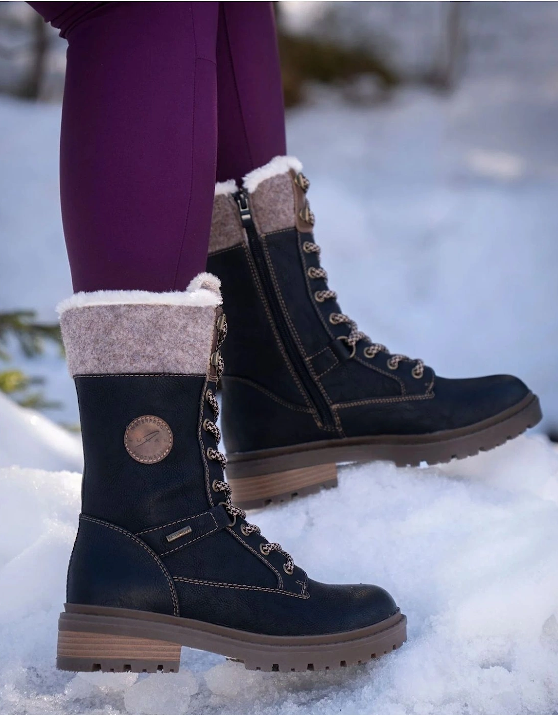 Lunar Cambridge GLH006 in black waterproof