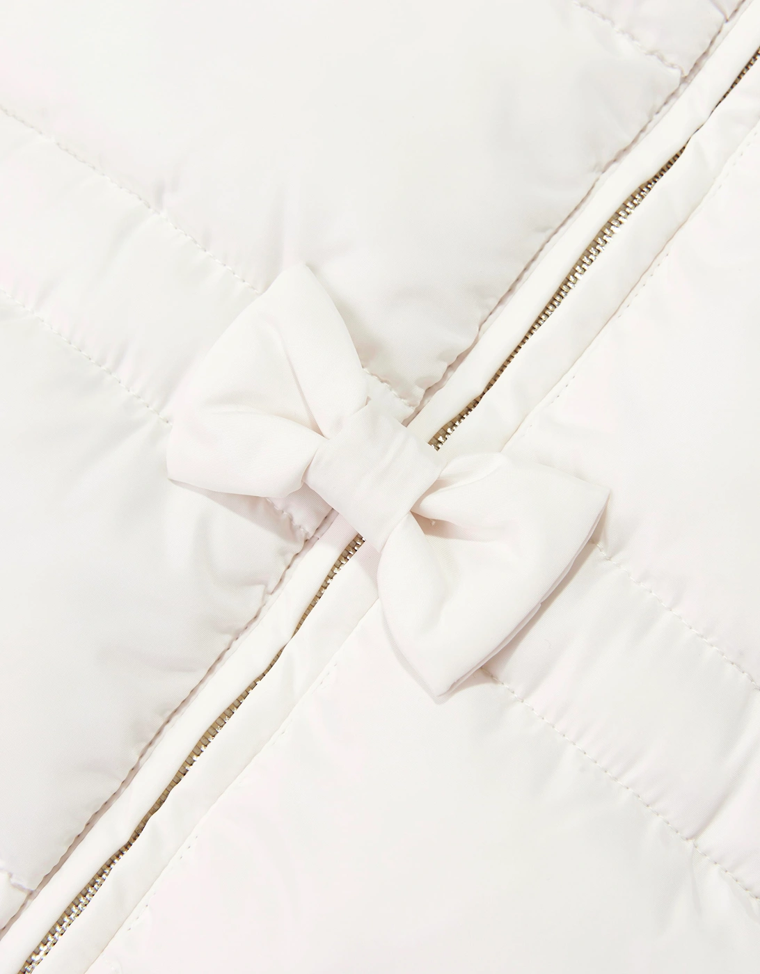 Guess Baby Girls Hooded Puffer Jacket in Ivory