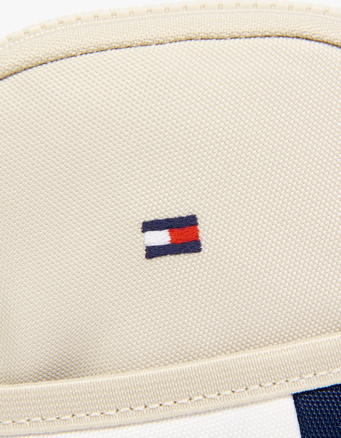 Tommy Hilfiger Kids Crossbody Phone Bag in Ivory (19cm)