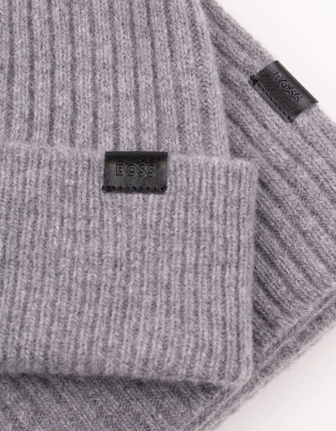 Hugo Boss Gift-Boxed Hat and Scarf Set Silver 041