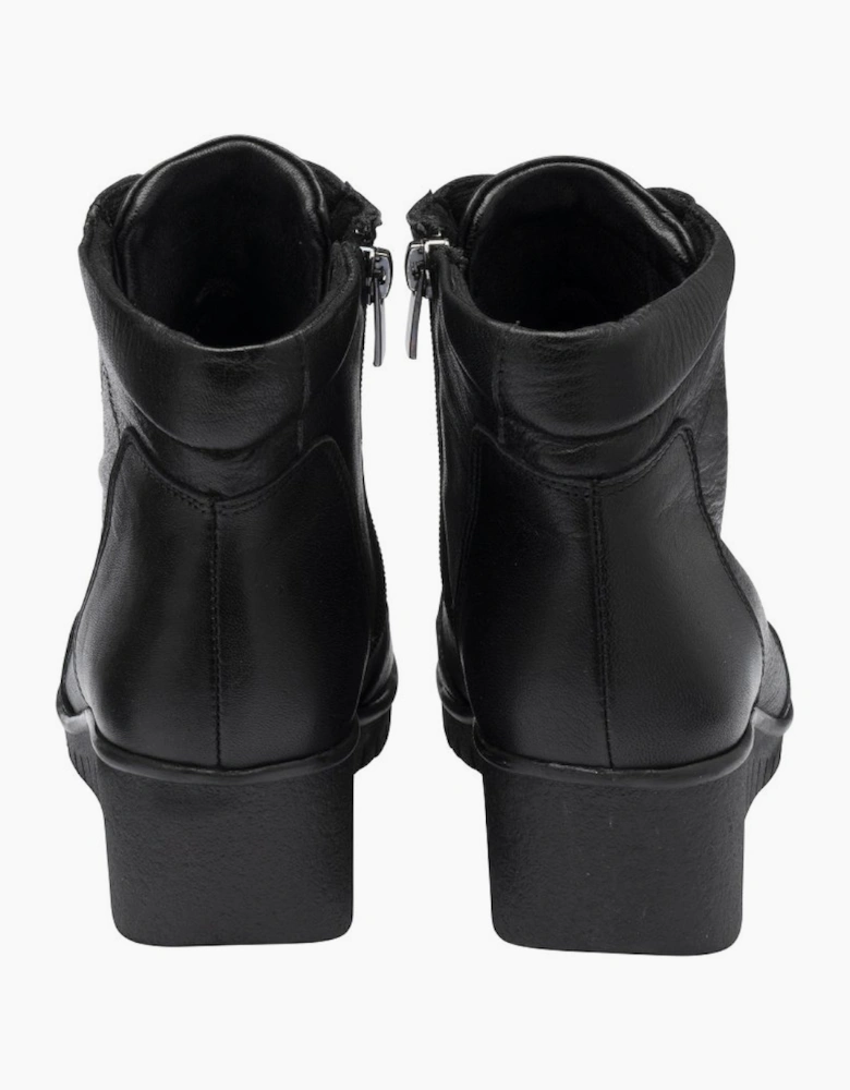 Myrthe Womens Ankle Boots