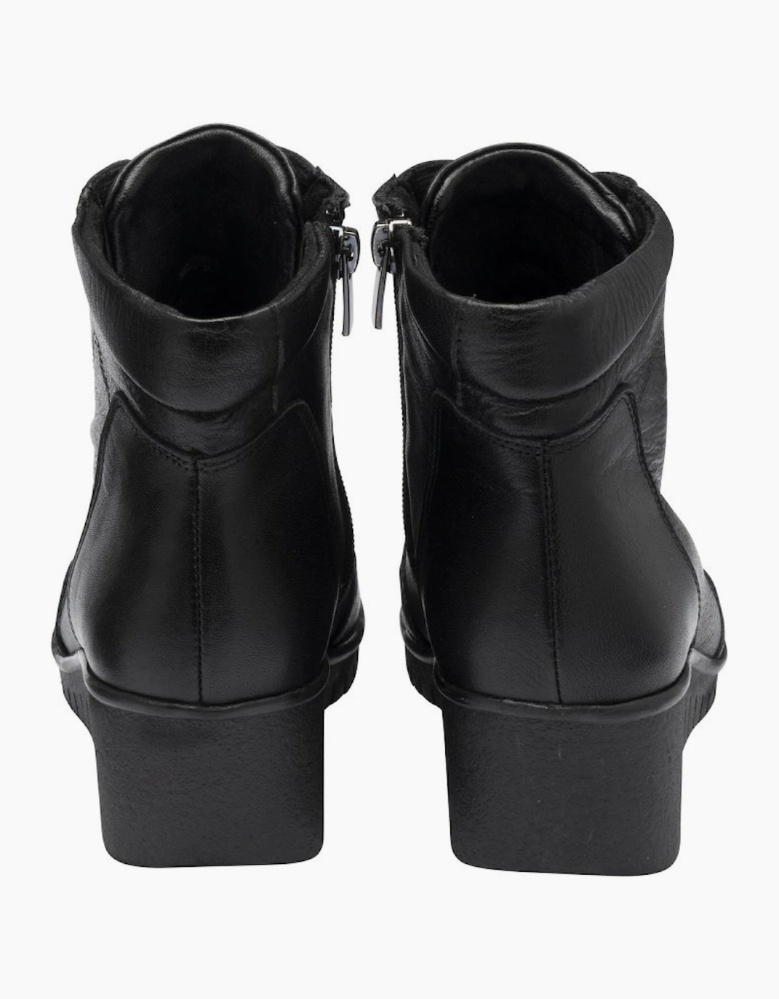 Myrthe Womens Ankle Boots