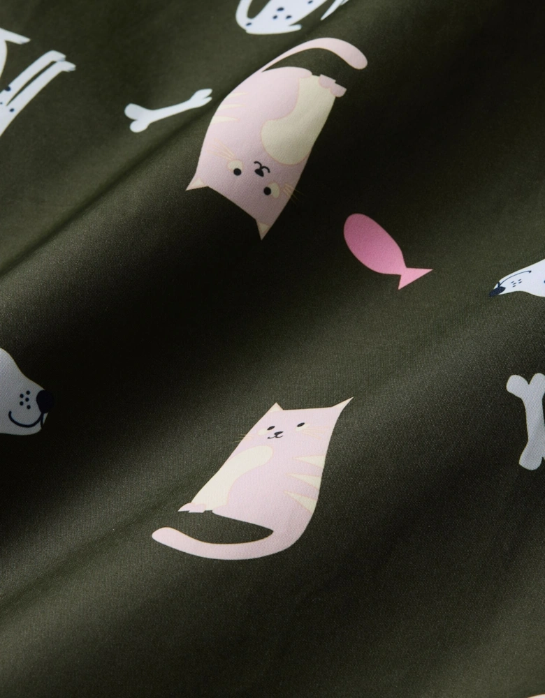 Regatta Childrens/Kids Cats & Dogs Waterproof Changing Robe