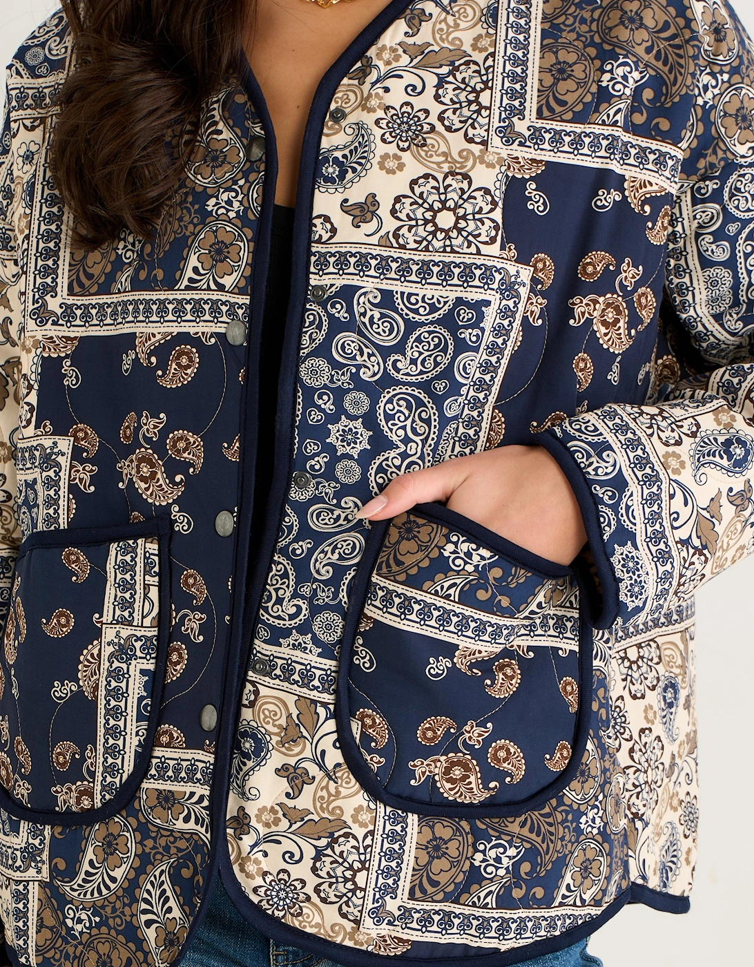 Navy Paisley Tile Print Lightweight Viscose Quilted Jacket