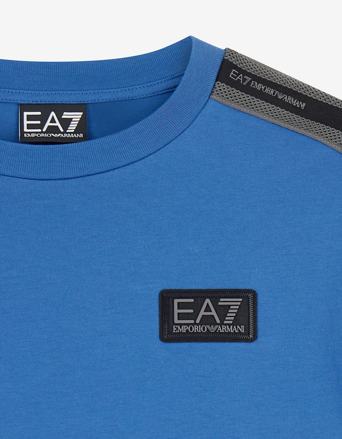 EA7 Emporio Armani Boys Train Logo Tape T-Shirt in Blue