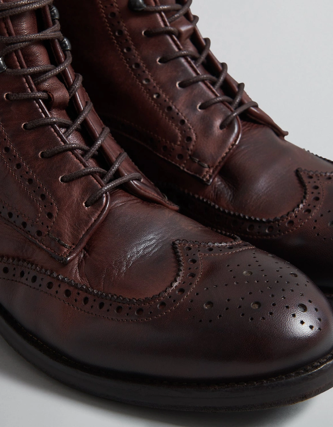 SHERWOOD BROWN DRUM DYE BROGUE BOOT
