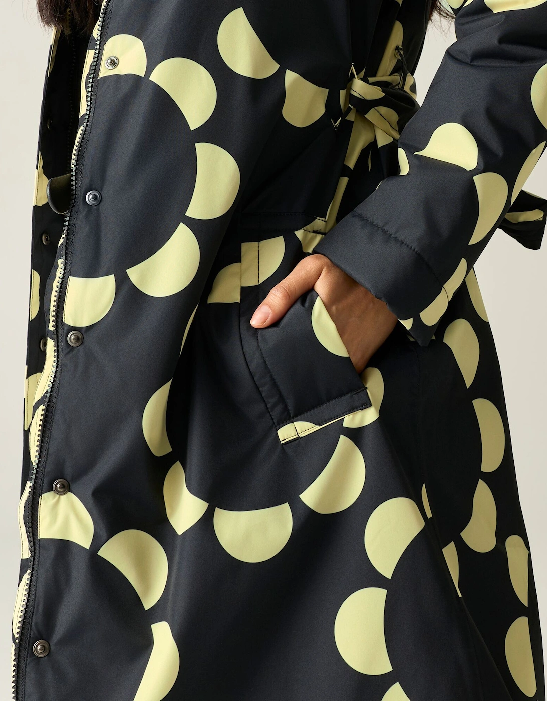 Regatta Womens/Ladies Orla Mac Daisy Hoop Waterproof Jacket