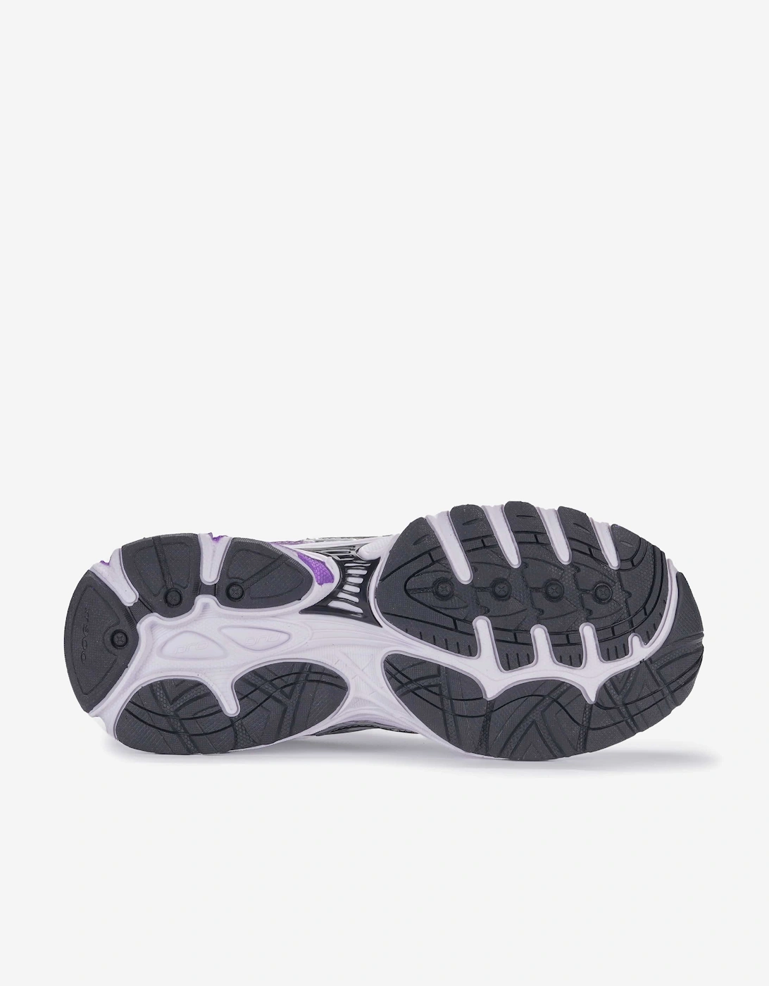 Saucony Girls OMNI 9 Trainers in Silver