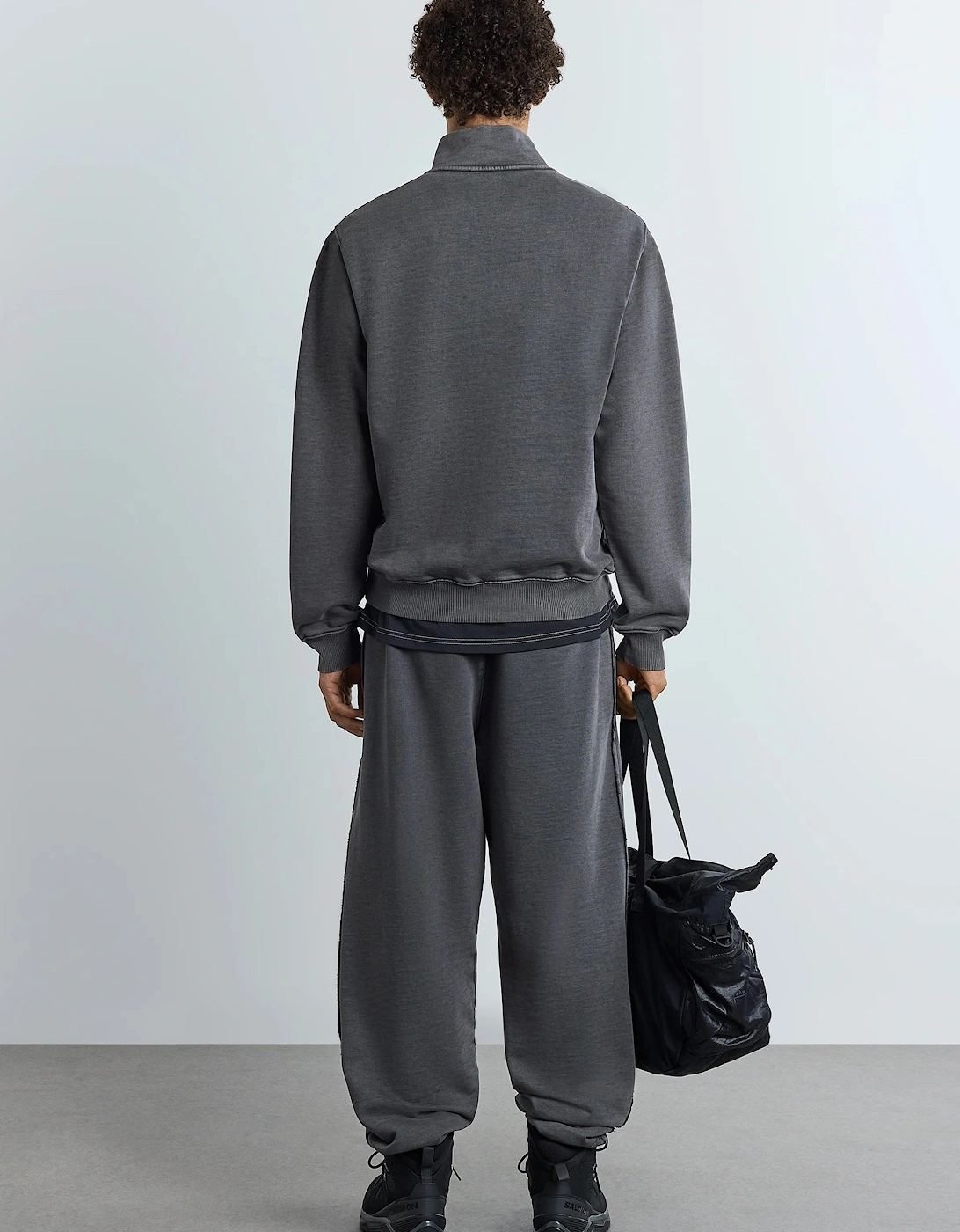 Leigh 1/4 Zip Sweatshirt Grey