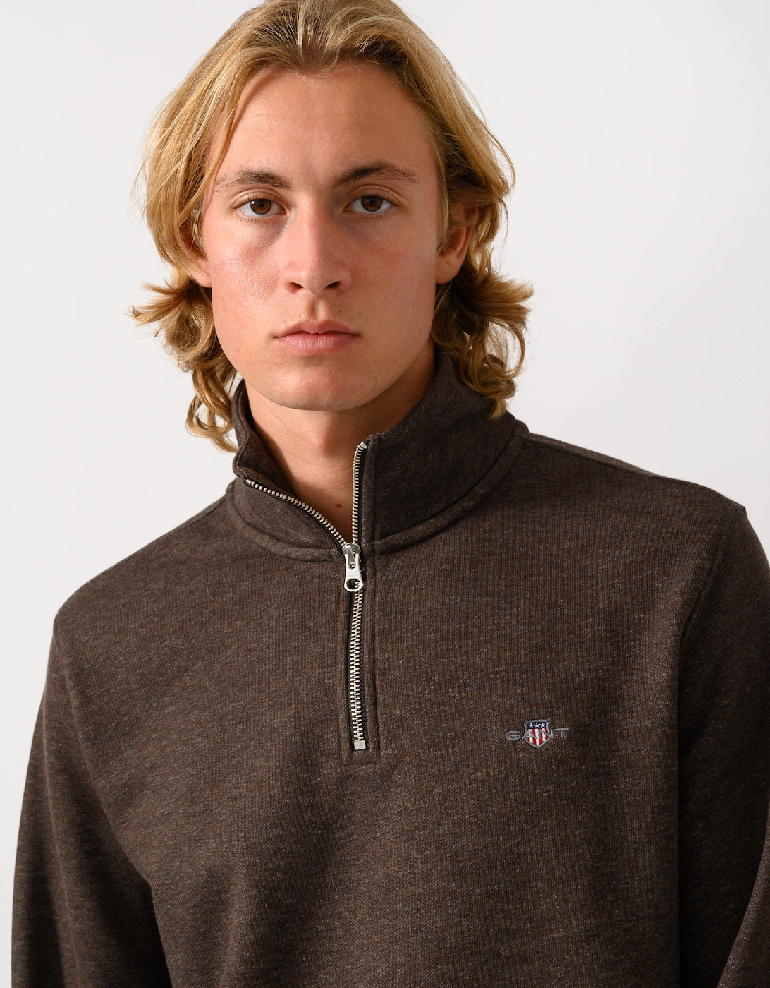 GANT Mens Regular Fit Shield Logo Half Zip Sweatshirt - 284 Black Brown Melange