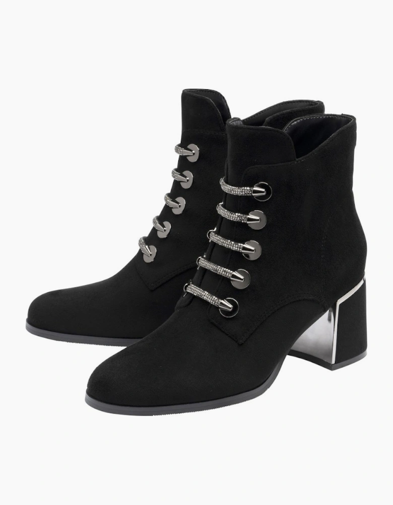 Paisley Womens Ankle Boots