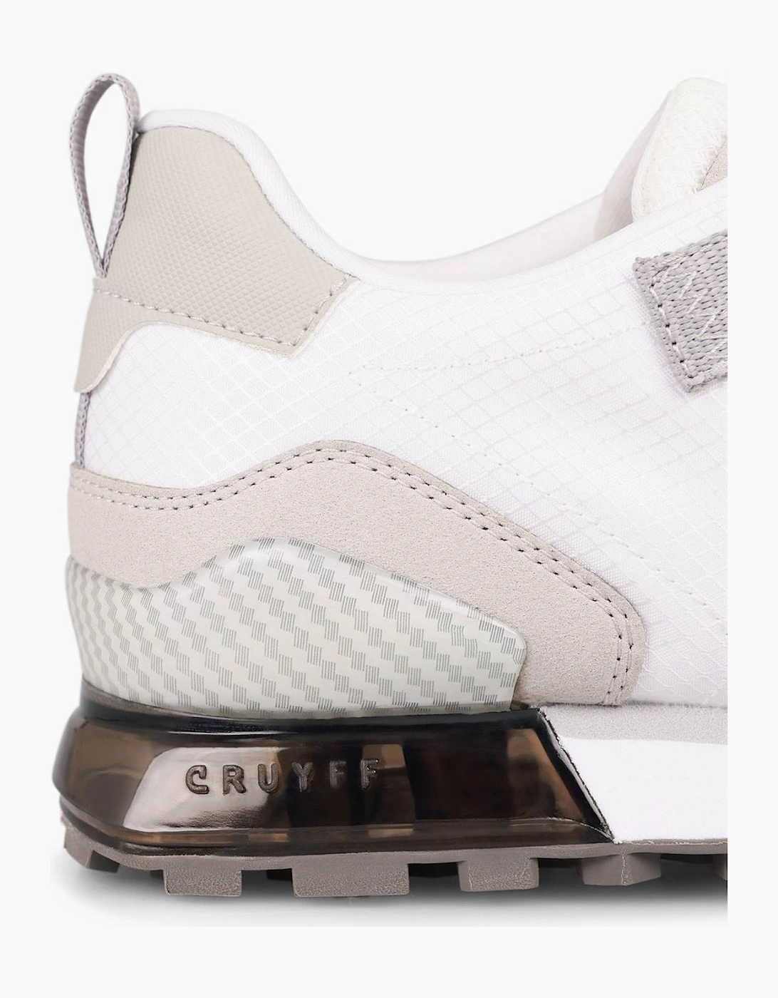 Superbia Lace-Up Closed Toe Sneakers