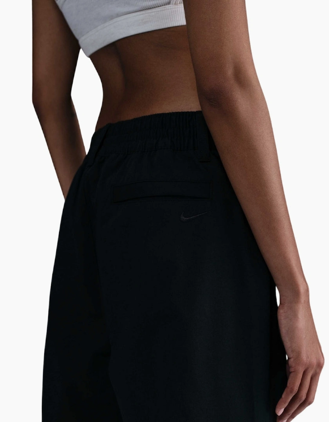 Nike Sportswear Collection Women's Mid-Rise Black Twill Trousers