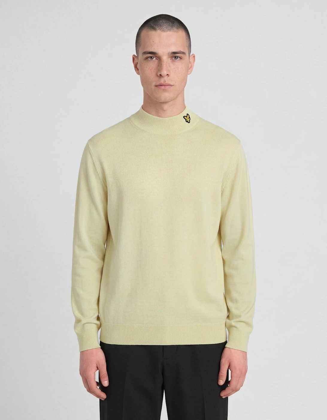 Lyle and Scott Archive Knitted Turtle Neck Jumper in Men's Size Large - Image 4