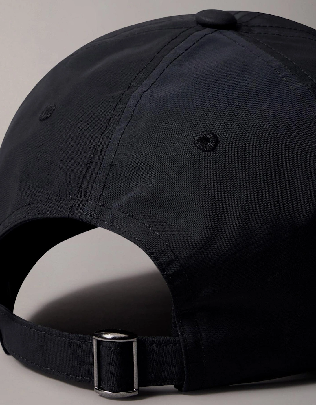 Vick Nylon Metal Logo Black Cap