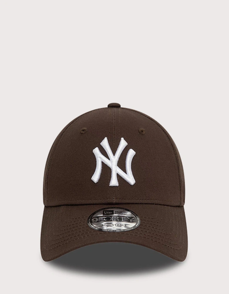 New York Yankees League Essential 9FORTY Cap