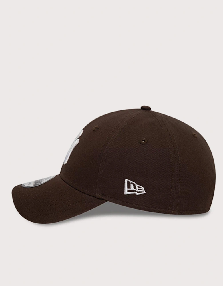New York Yankees League Essential 9FORTY Cap