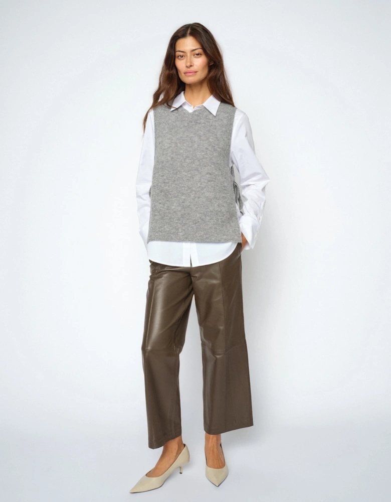 Como leather pants in delicioso