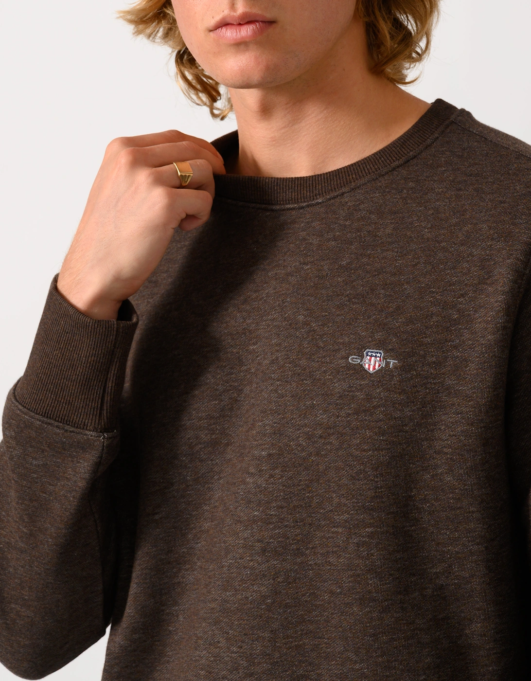 GANT Mens Regular Fit Shield Logo Crew Neck Sweatshirt - 284 Black Brown Melange