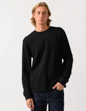 Black 001